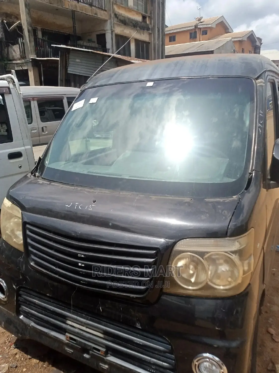 Daihatsu Hijet 2018 White