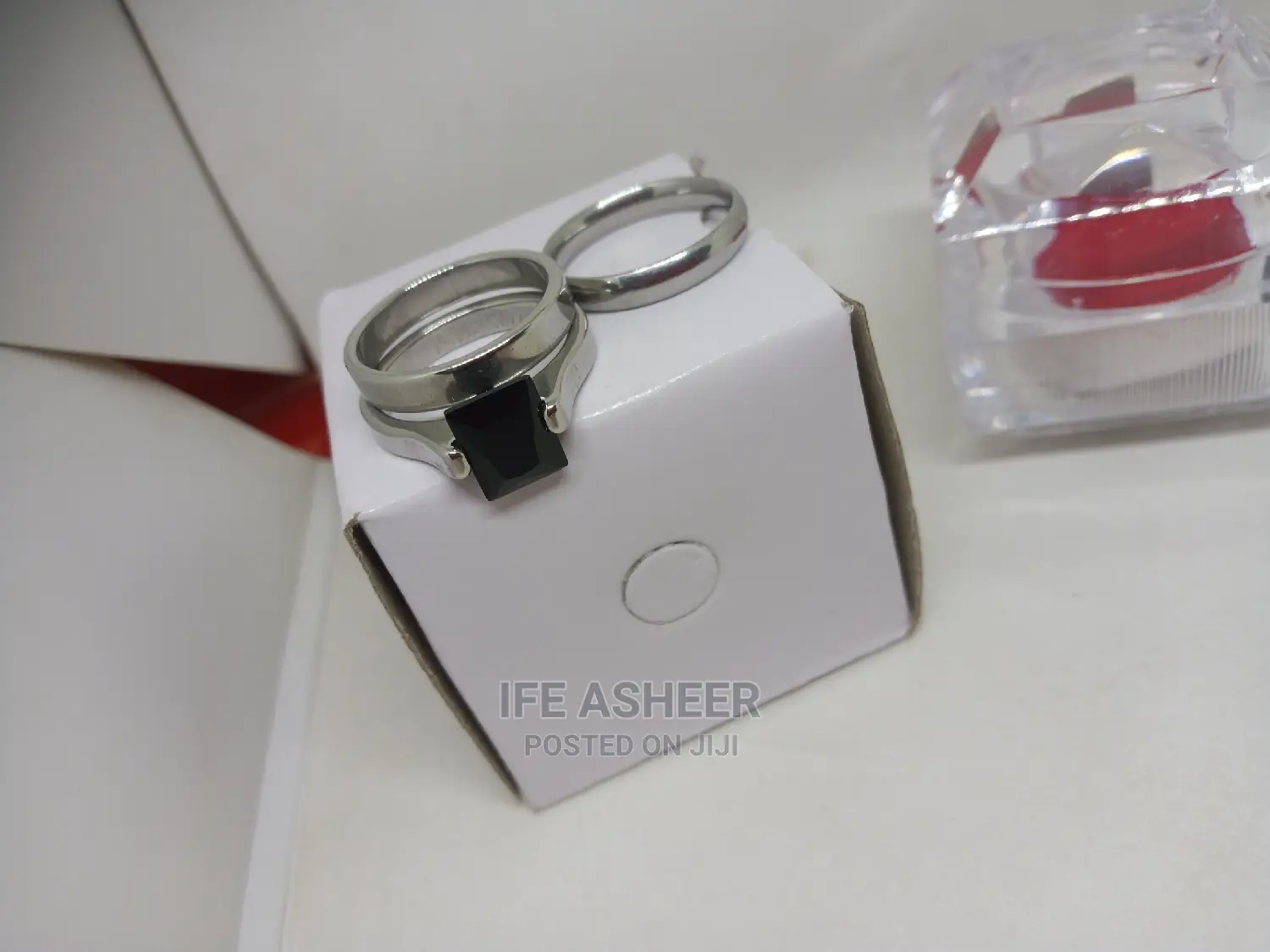 Silver Wedding Ring With Black Stone 01 - Silver