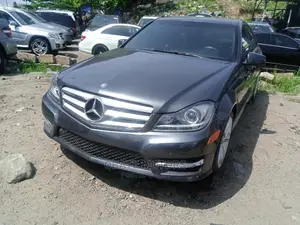 Mercedes-Benz C350 2013 Gray