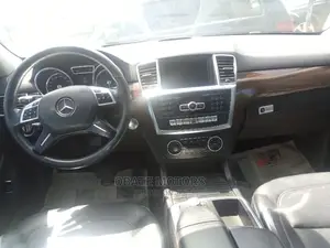 Mercedes-Benz M Class 2014 Silver