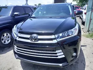 Toyota Highlander 2015 Black