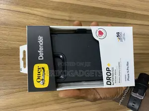 iPhone 14 Pro Max Otter Box Defender Case