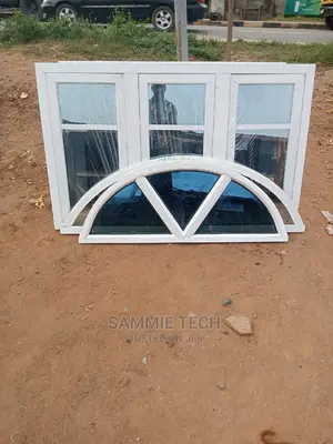 Casement Windows With Arc and Inner Net