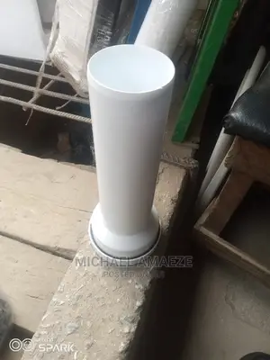 White Pan Connector for Concealed Water Closet