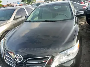 Toyota Camry 2009 Gray
