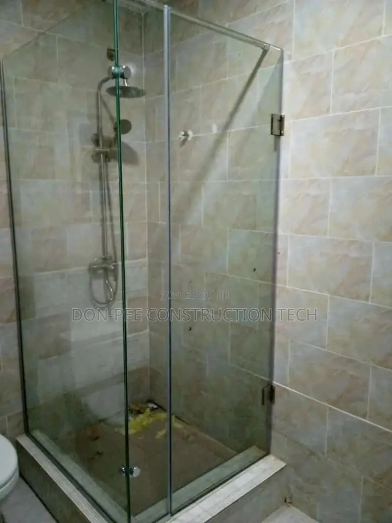 Solid Shower Cubicle