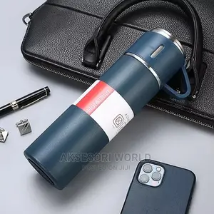 Vacuum Flask With 2 Cups Gift Set Souvenir Aksesori