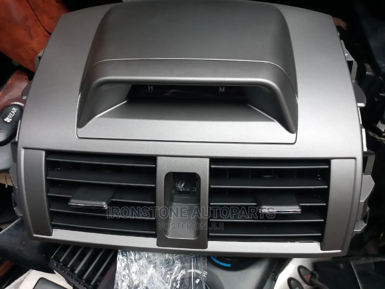Ac Vent With Clock - Corolla 2010 - 2012
