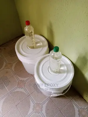 Clear Resin /Hardner Chemical