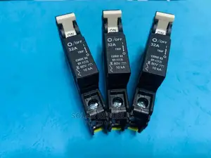 32A DC Breaker