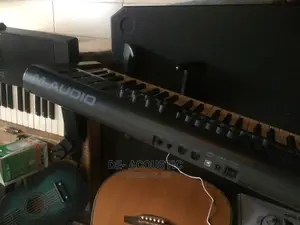Maudio Axiom 49 Midi Keyboard and Drum Pad