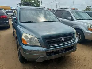 Honda Pilot 2004 Blue