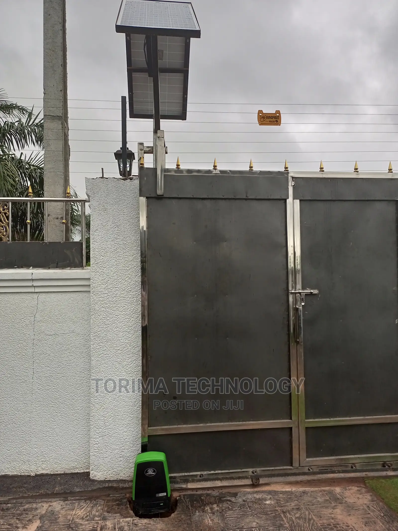 Barrier Arm Gate