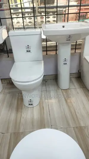 Aberdeen Luxury Water Closet