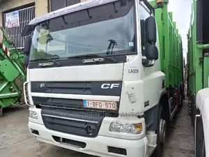 Df Cf Garbage Compactor Truck Foreign Used