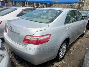 Toyota Camry 2009 Silver