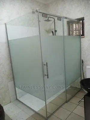 Shower Glass Cubicle Apex Mid