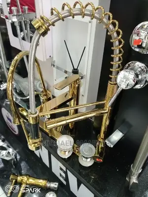 Gold Chain Sink Mixer Tap