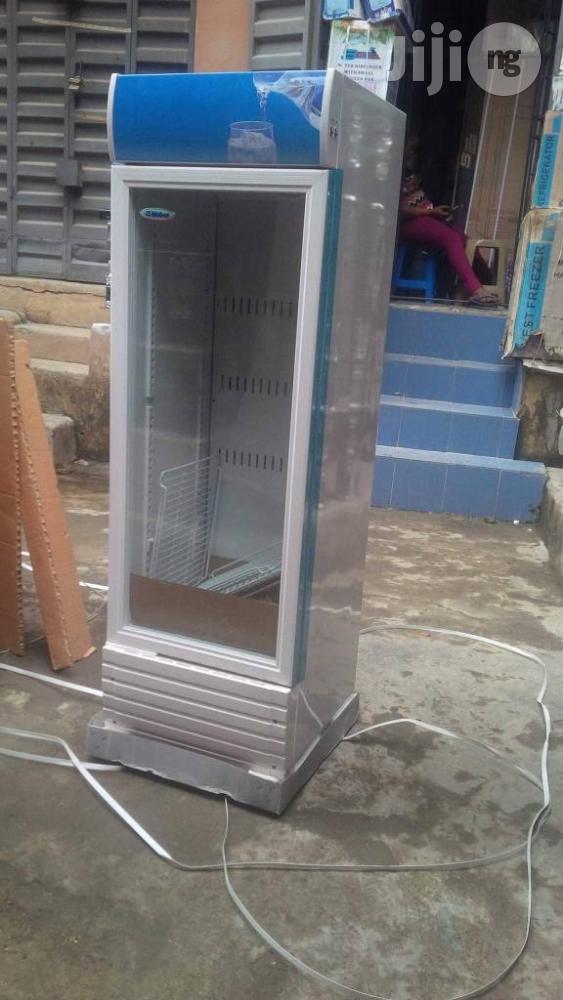 White Display Chiller