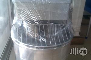 8 Litter Mixer
