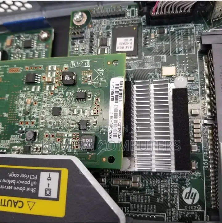 Server HP ProLiant DL 64GB Intel Xeon HDD+SSD 1T