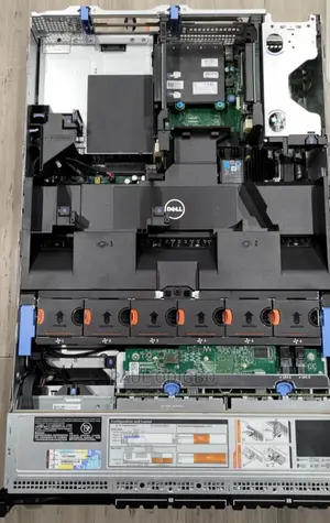 Server Dell PowerEdge R740 64GB Intel Xeon HDD 4T