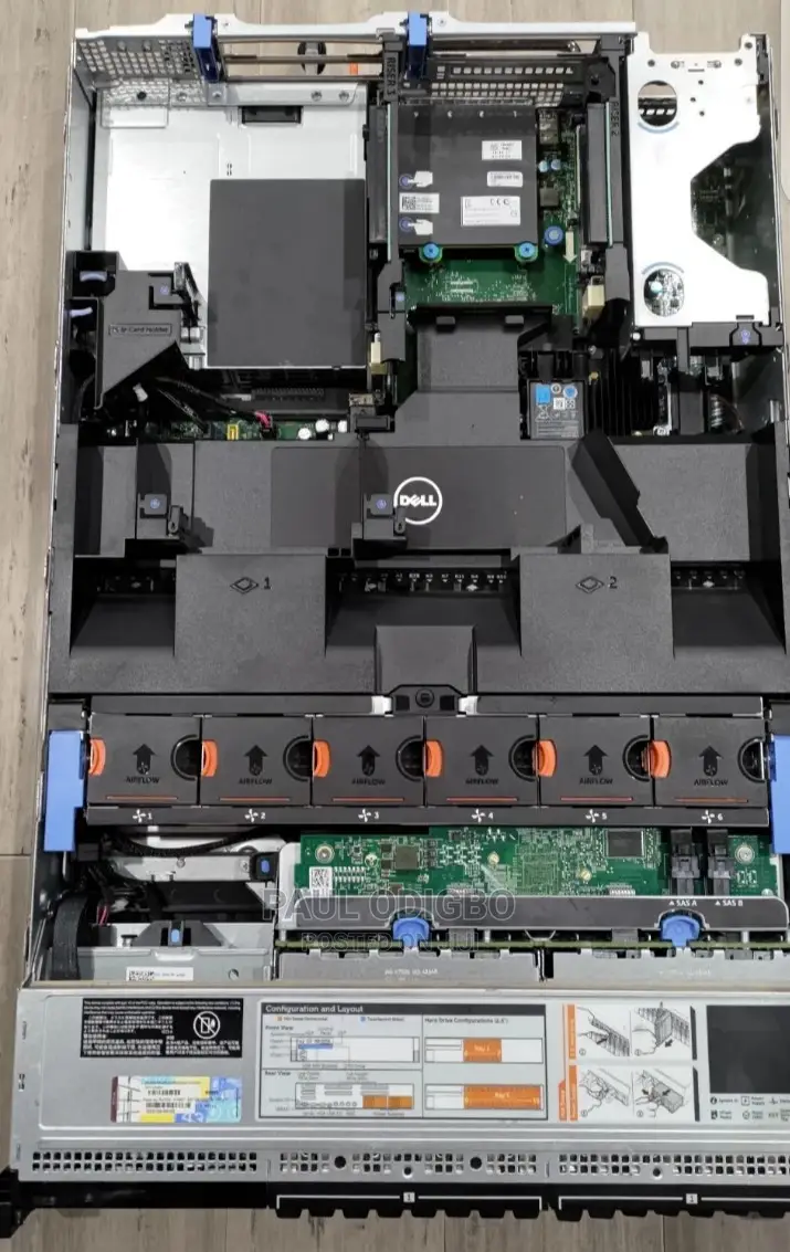 Server Dell PowerEdge R740 64GB Intel Xeon HDD 4T
