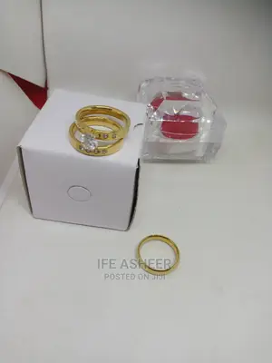 Couples Set of Low Bugdet Ring 001 - Gold