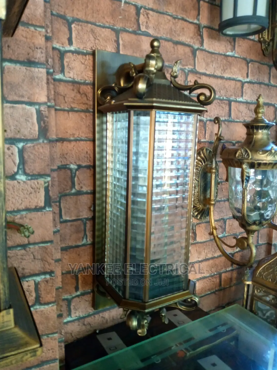 Quality Italian Outdoor Light