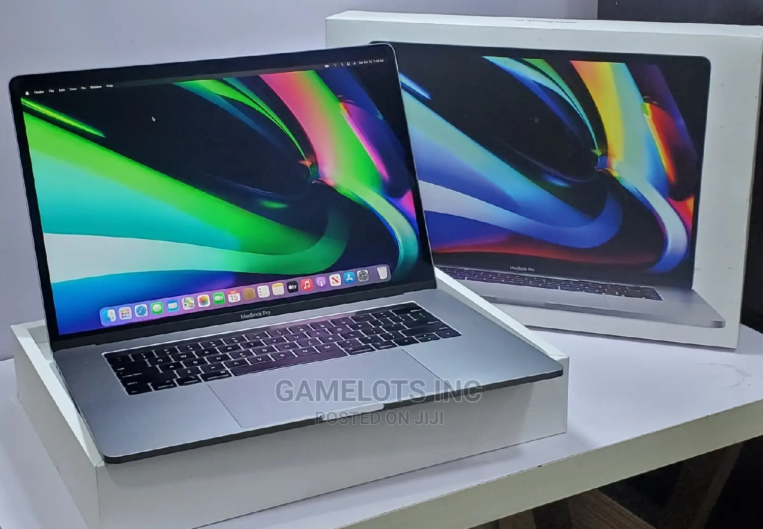 Laptop Apple MacBook Pro 2018 32GB Intel Core i9 SSD 512GB