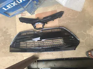 Up and Down Grills Corolla 2014-2015