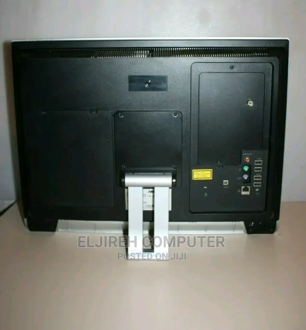 Desktop Computer 4GB Intel HDD 500GB