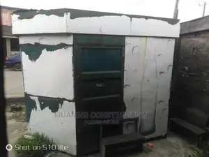 Cabin Container