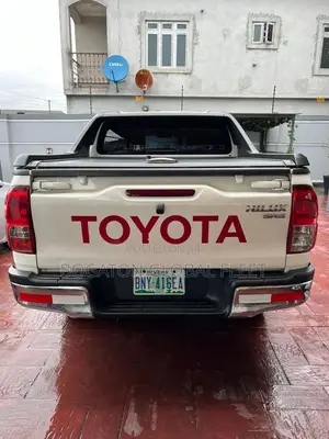 Clean 2018 Hilux for Rent