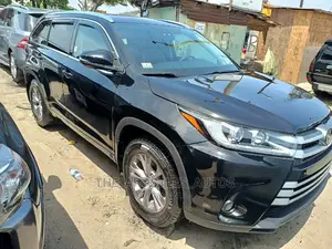 Toyota Highlander 2015 Black