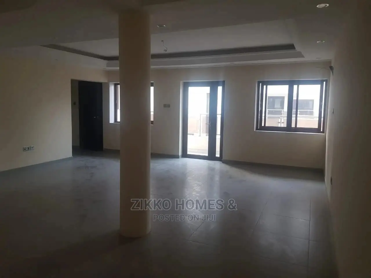 Furnished 5bdrm Block of Flats in Macpherson, Bourdillon for Sale