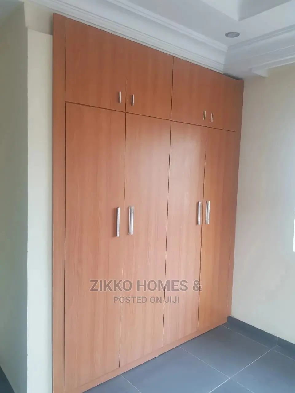 Furnished 5bdrm Block of Flats in Macpherson, Bourdillon for Sale