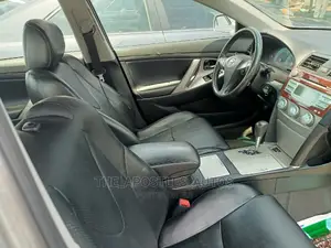 Toyota Camry 2008 Silver