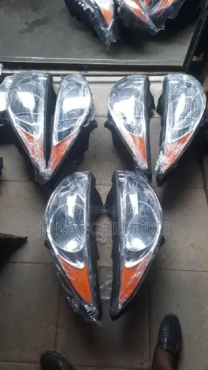 Head Light Hyundai Ix35