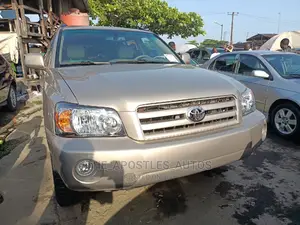 Toyota Highlander V6 4x4 2005 Gold