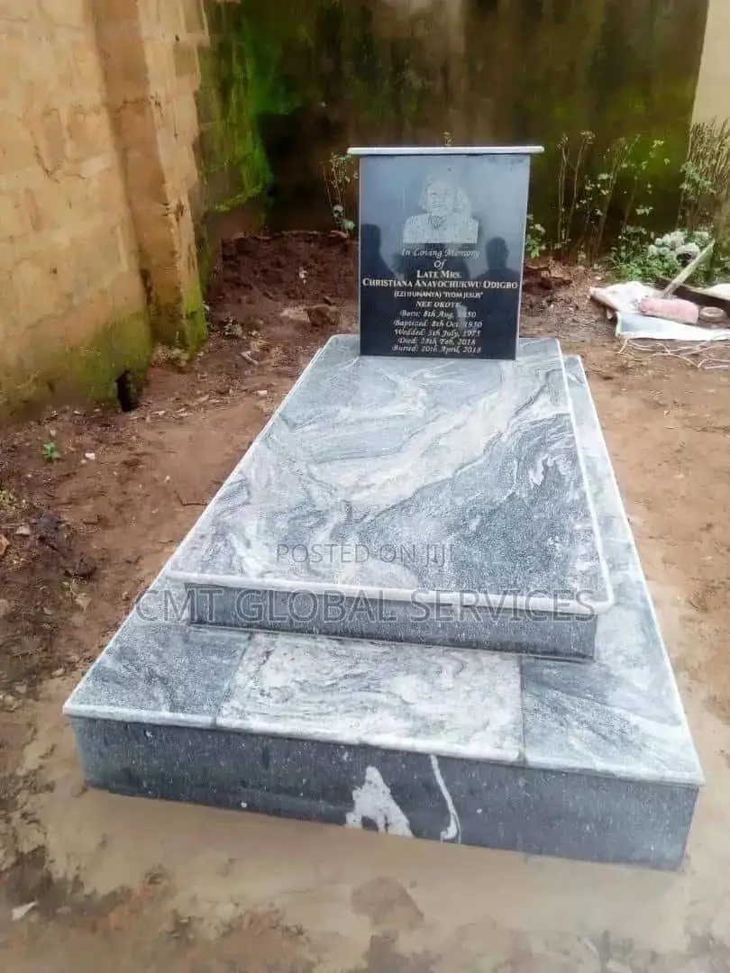 Marble Grave/Tomb