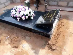 Marble Grave/Tomb