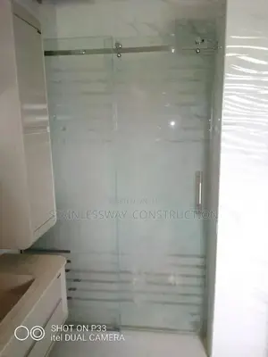 Cubicle Classic Shower