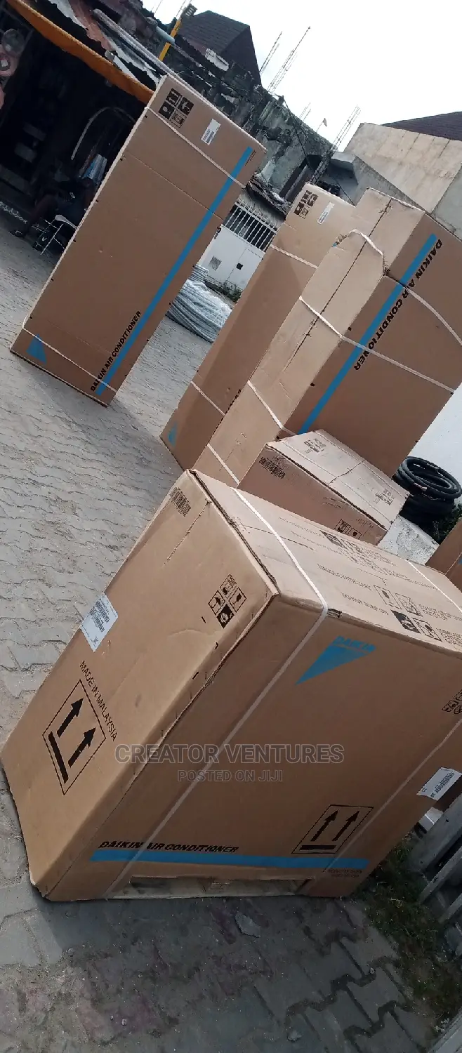 DAIKIN 5 Tons Package Unit Floor Standing Ac,Wit Low Voltage