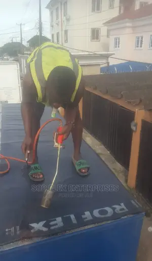 Professional Felt Installer