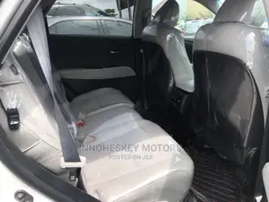 Lexus RX 350 FWD 2013 White