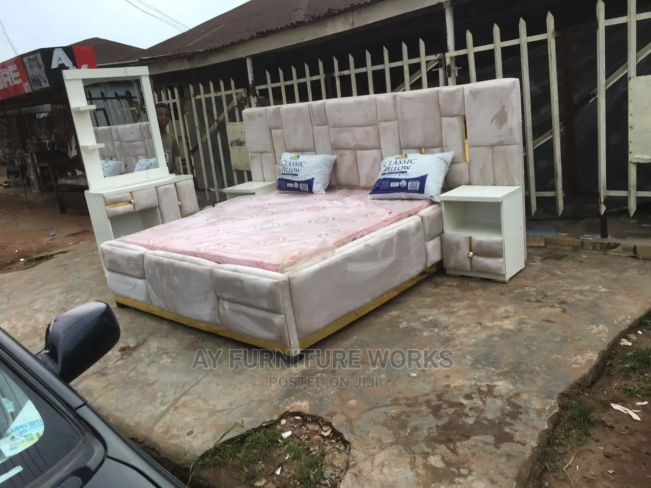 Padded 6 by 6 Beddings
