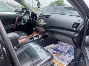 Toyota Highlander Limited 2010 Black