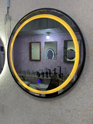Cesor Mirror