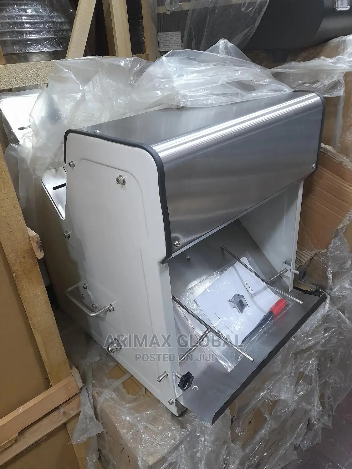 Breadslicer Machine